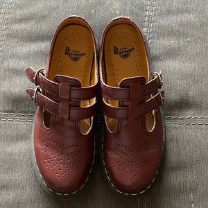 Dr. Martens 8065 Smooth Leather Mary Jane